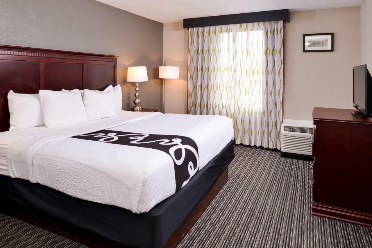 La Quinta By Wyndham Indianapolis South Hotel Exterior photo